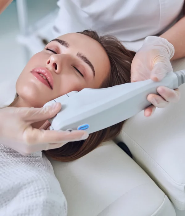 Laser-Resurfacing-in-services-by-Symmetry-Norman-Aesthetics-and-Wellness-in-Norman-Ok